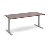 Elev8 Straight desks