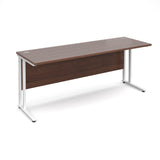 Maestro25 WH Straight desks 600mm deep