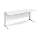 Maestro25 WH Straight desks 600mm deep