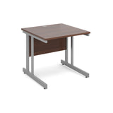 Momento Straight desks