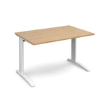 TR10 Straight desks