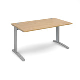 TR10 Straight desks