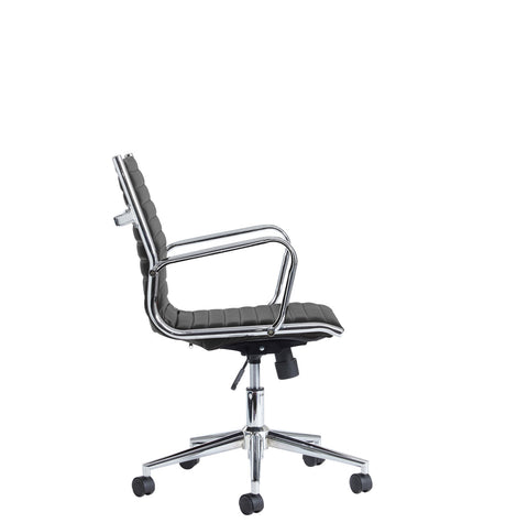 Executive & managers seating Bari medium back leather faced executive chair
