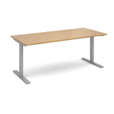 Elev8 Straight desks